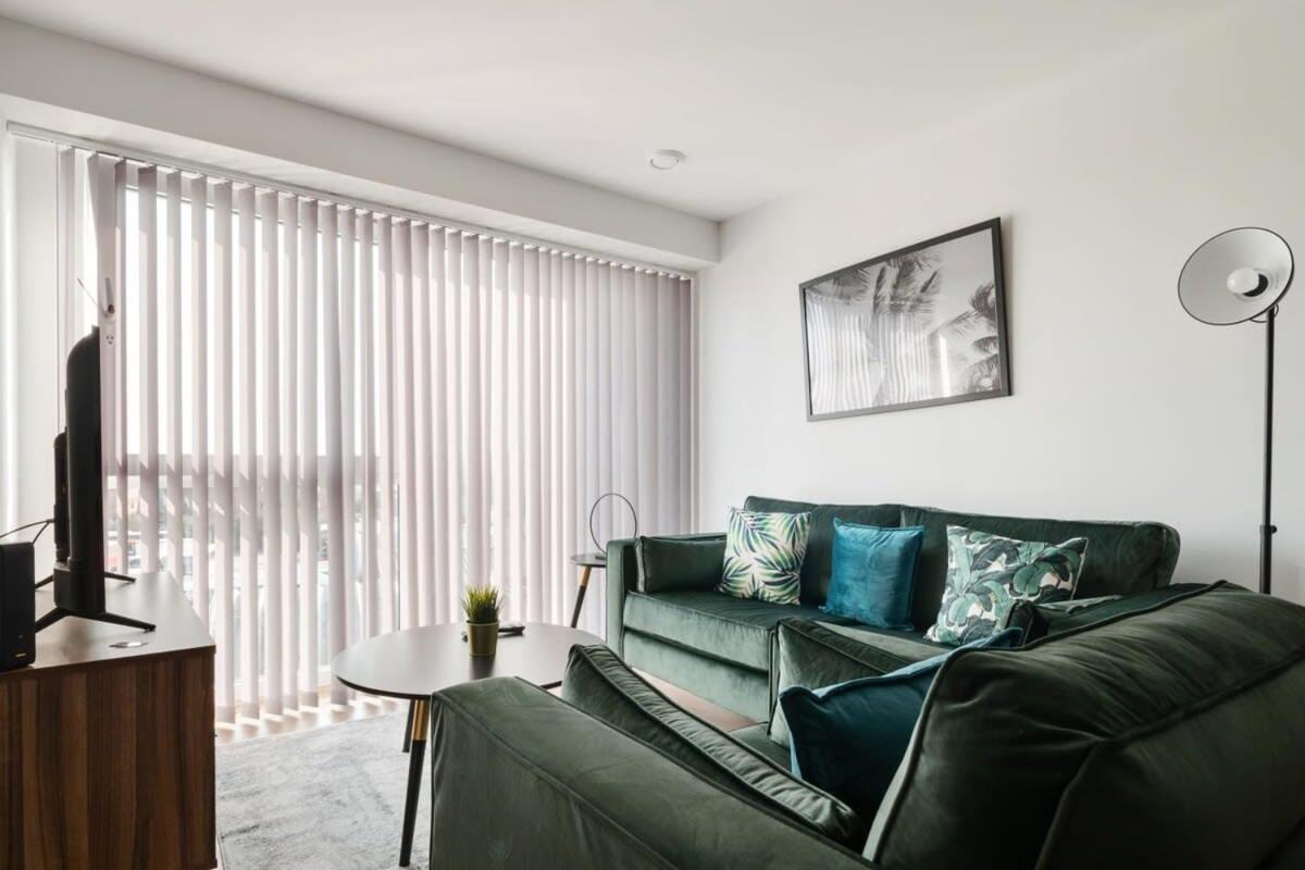 Beautiful 2 Bed Apartment In A Converted Mill Leeds  Exterior photo